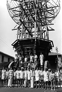 Chariot at Shiva ratri, group picture