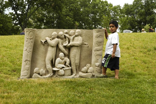 woodlawn cemetery boy and a tomb stone of jazz musician