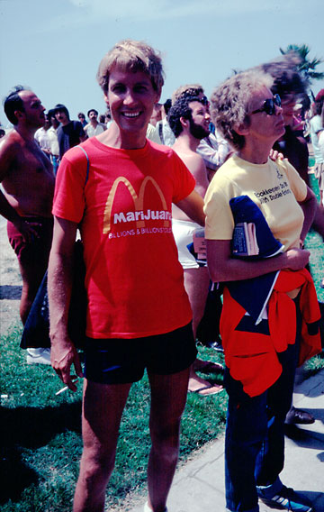 marijuana t-shirt Venice beach